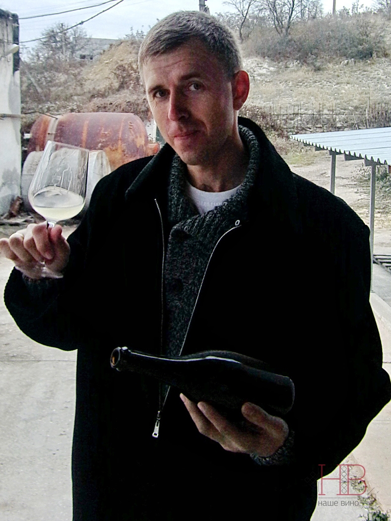 Бокал Эссе за крымское виноделие