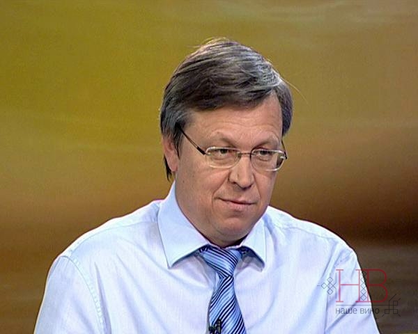 Олег Толмачев